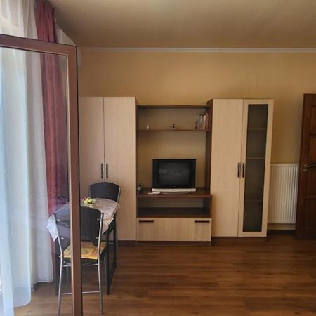 Bastya Apartmanhaz Sarvar Exterior photo