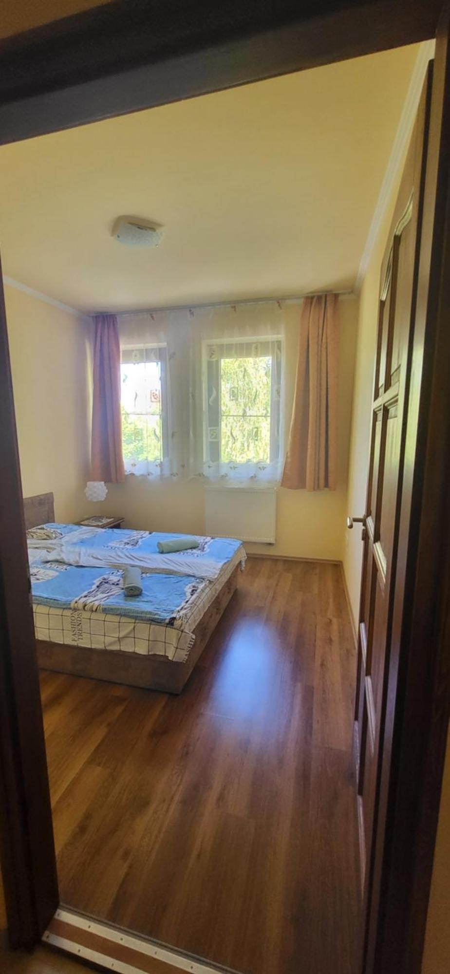 Bastya Apartmanhaz Sarvar Exterior photo